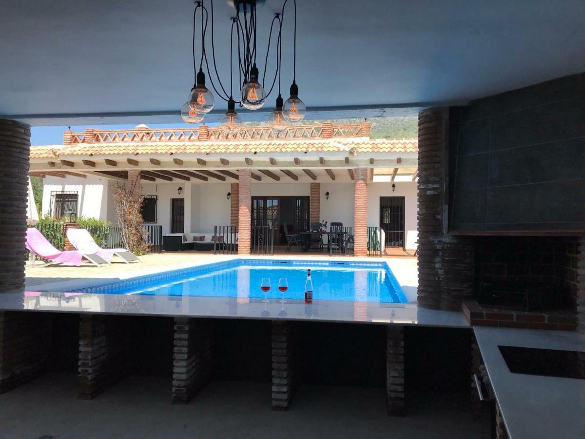Villa Zahar Periana Екстер'єр фото