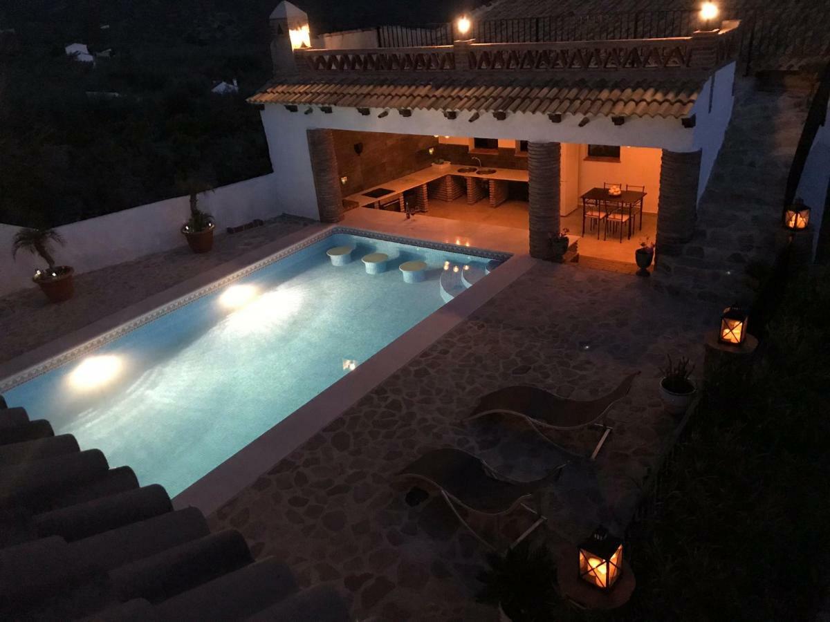 Villa Zahar Periana Екстер'єр фото