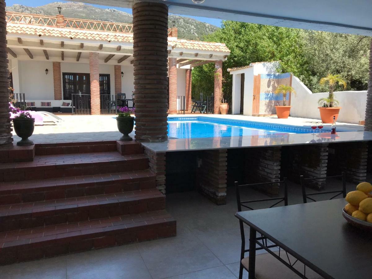 Villa Zahar Periana Екстер'єр фото